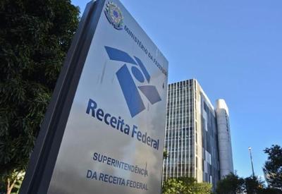 Servidores da Receita pedem exoneração depois de aprovação do Orçamento Servidores da Receita pedem exoneração depois de aprovação do Orçamento