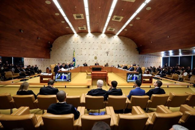 Imagem da noticia STF forma maioria para manter uso de símbolos religiosos em órgãos públicos