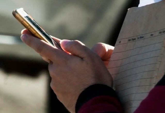 Imagem da noticia Setor de serviços avança 0,4% em março, mas não recupera desempenho inferior de fevereiro