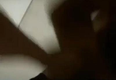 Lutador de caratê é preso após agredir ex-namorada Lutador de caratê é preso após agredir ex-namorada