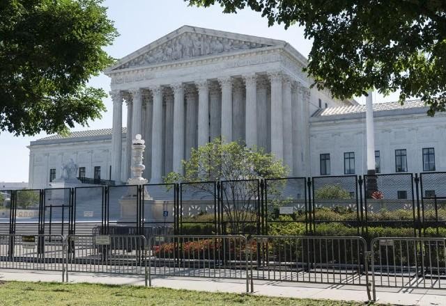 Imagem da noticia Suprema Corte decide a favor de Biden e derruba política anti-imigração de Trump
