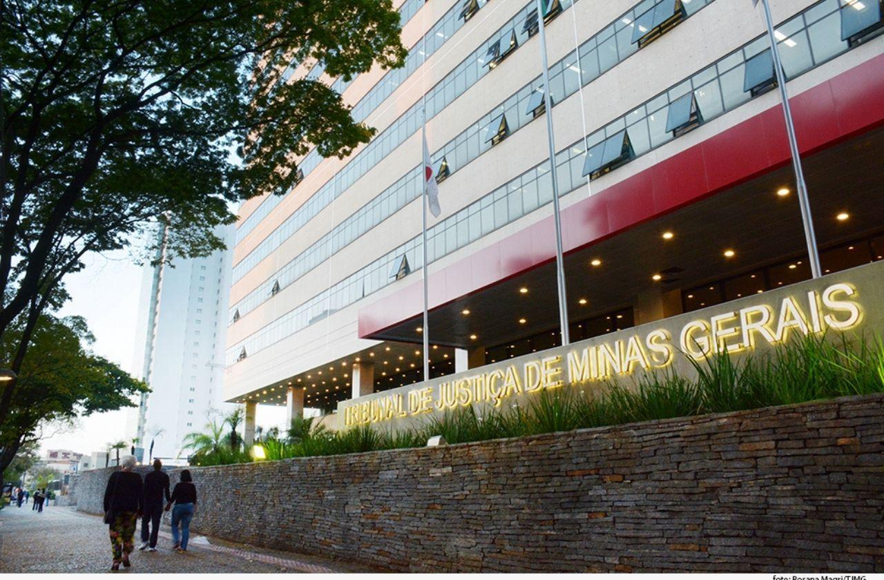 'Precedente perigoso': advogados comentam decisão do TJMG que absolveu homem de 35 anos que 'namorava' menina de 12 'Precedente perigoso': advogados comentam decisão do TJMG que absolveu homem de 35 anos que 'namorava' menina de 12