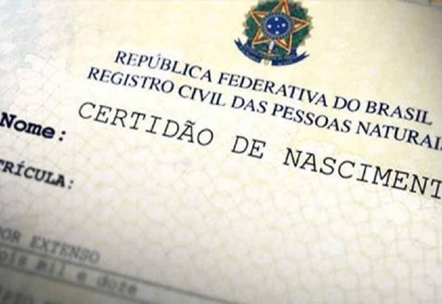 Imagem da noticia Pessoas acima dos 18 anos podem mudar nomes sem justificar