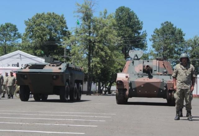 Imagem da noticia Militares querem alterar Estratégia Nacional de Defesa para intervenção em outros países