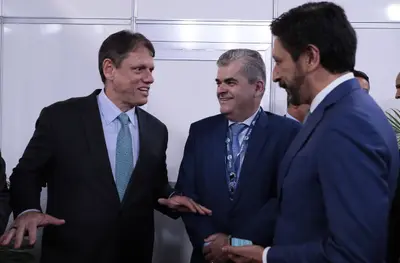 Tarcísio de Freitas destaca papel do jornalismo sério na formação da opinião pública Tarcísio de Freitas destaca papel do jornalismo sério na formação da opinião pública