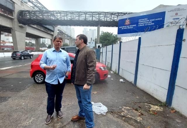 Imagem da noticia Tarcísio de Freitas visita obras da linha 17 do metrô em SP
