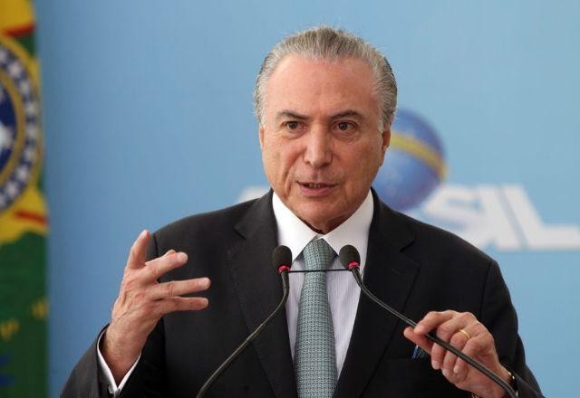 Imagem da noticia Michel Temer estuda se lançar candidato à presidência da República