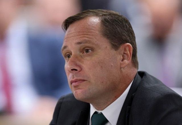 Imagem da noticia Mauro Cid vai retirar tornozeleira na segunda (3), após decisão de Moraes