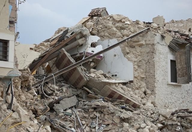 Imagem da noticia Terremoto: Unicef trabalha para acolher crianças vítimas da tragédia