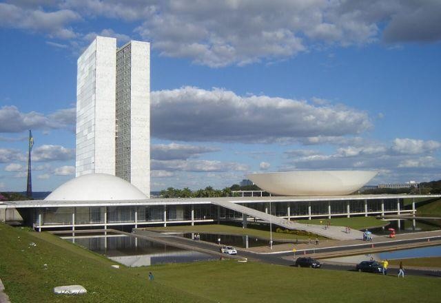 Imagem da noticia Senado aprova multa de até R$ 2 milhões para racismo e homofobia em estádios