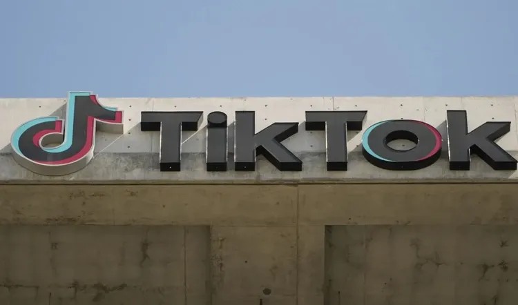 Imagem da noticia TikTok: Lei que pode banir rede social nos EUA é sancionada