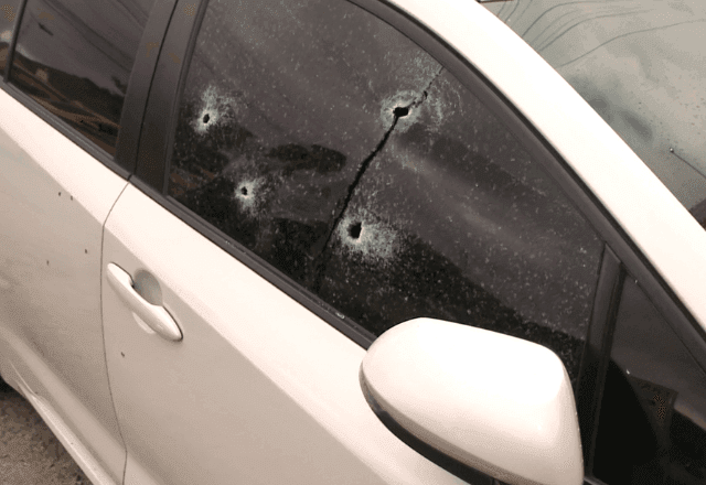 Imagem da noticia Ataque a tiros em bar deixa três mortos em Nova Iguaçu (RJ)