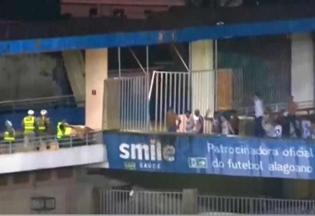 Imagem da noticia Jogo entre Sport e CSA acaba em confusão com torcedores