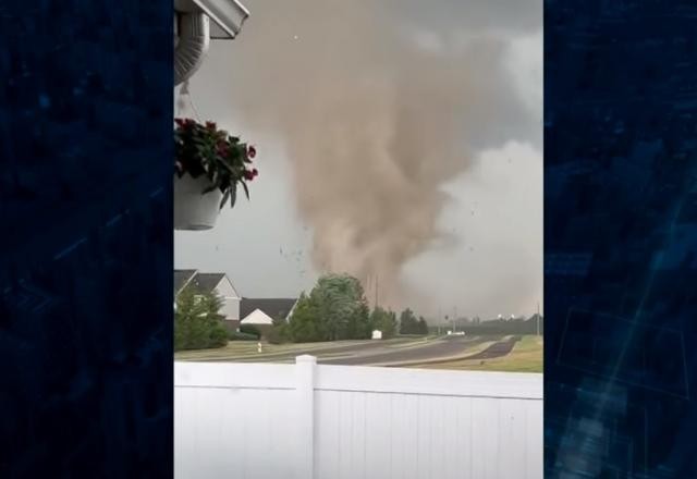 Imagem da noticia Tornado causa destruição e morte de três pessoas nos EUA
