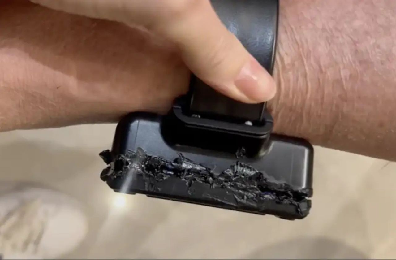 Imagem da noticia Laudo da PF confirma tentativa de Bolsonaro de violar tornozeleira eletrônica