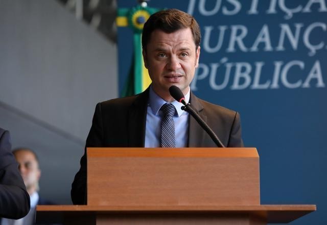 Imagem da noticia Agenda do Poder: Torres nega interferência na PRF e PF nas eleições