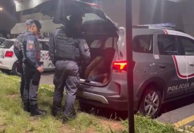 Adolescente diz a PM que prefere ir à Fundação Casa do que continuar sendo espancada por namorado traficante Adolescente diz a PM que prefere ir à Fundação Casa do que continuar sendo espancada por namorado traficante