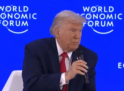 Trump afastou investidores do dólar, dizem economistas em Davos Trump afastou investidores do dólar, dizem economistas em Davos
