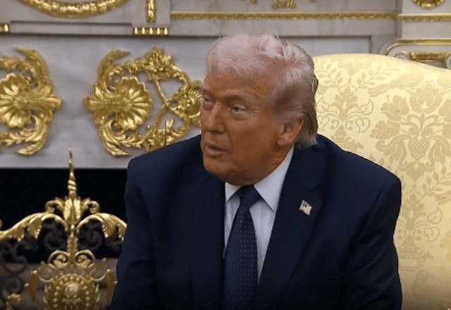 Imagem da noticia Trump diz que "praticamente tudo foi destruído" no Irã e pressiona aliados da OTAN