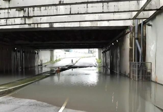 Imagem da noticia Homem é encontrado morto em túnel no Recife (PE) após chuvas
