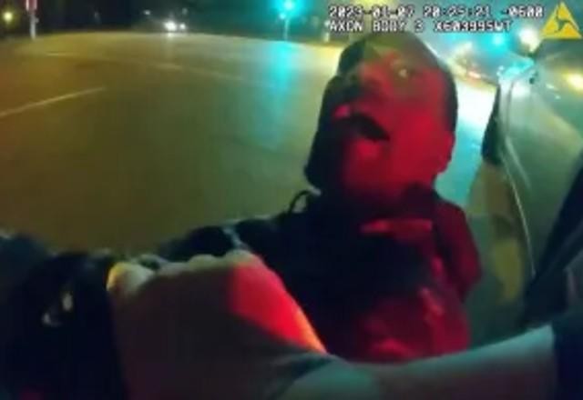 Imagem da noticia EUA: Memphis demite 6º policial envolvido na morte de Tyre Nichols