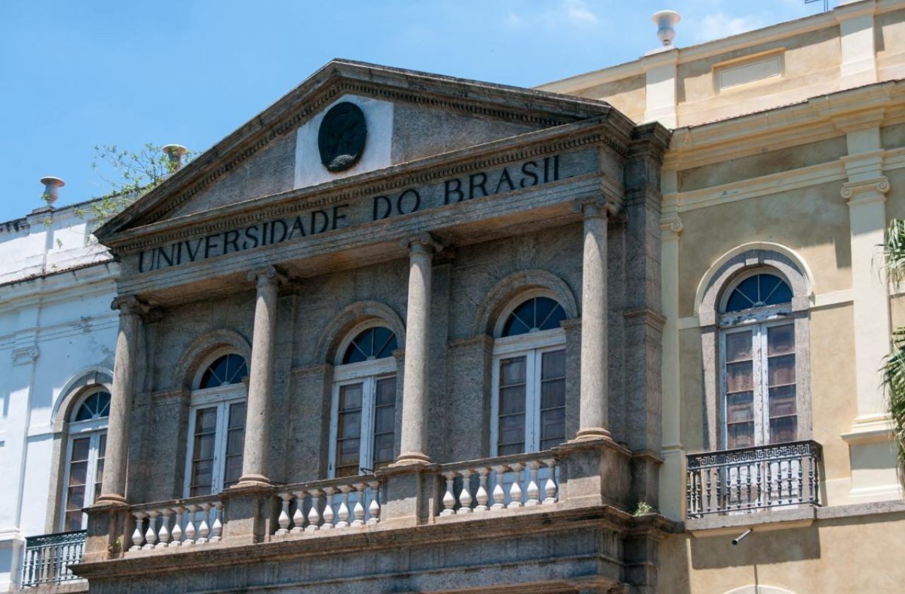 Imagem da noticia UFRJ aprova cotas para pessoas trans na graduação