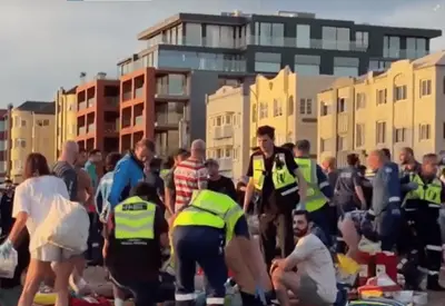 Sobe para 15 o número de vítimas fatais de atentado antissemita na Austrália Sobe para 15 o número de vítimas fatais de atentado antissemita na Austrália