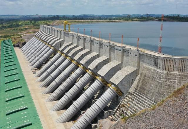 Imagem da noticia Prazo para reserva de ações da Eletrobras com FGTS começa na 6ª feira