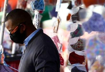 Fiocruz alerta que, apesar de cenário favorável, pandemia não acabou Fiocruz alerta que, apesar de cenário favorável, pandemia não acabou