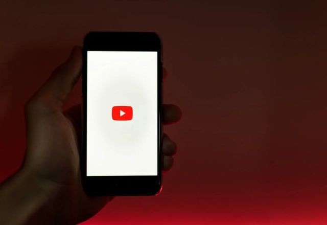 Imagem da noticia Google cancela contas de quem assina YouTube Premium com VPN