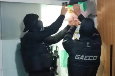 Vereador é alvo de investigação por esquema de armas na Bahia Vereador é alvo de investigação por esquema de armas na Bahia