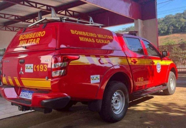 Imagem da noticia Van escolar capota e deixa crianças feridas em Uberlândia (MG)