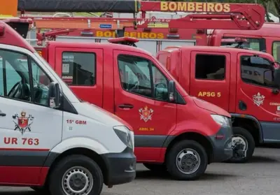 Avião de pequeno porte faz pouso de emergência em rodovia do DF, diz Corpo de Bombeiros Avião de pequeno porte faz pouso de emergência em rodovia do DF, diz Corpo de Bombeiros
