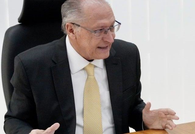 Imagem da noticia Alckmin comanda reunião técnica para discutir tarifas impostas por Trump ao Brasil