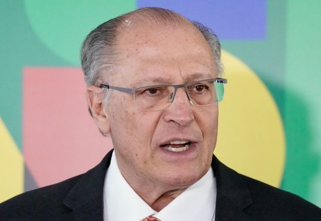 Imagem da noticia "Espero que ajude a acelerar diálogo e negociação", diz Alckmin sobre uso da Lei da Reciprocidade contra EUA