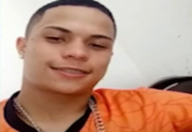 Imagem da noticia Vídeo: gangue invade condomínio e mata motoboy