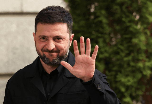 Imagem da noticia Zelensky diz ver "muitas perspectivas" de paz após negociações de Genebra
