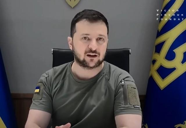 Imagem da noticia Zelensky acusa Rússia de deportar mais de 200 mil crianças da Ucrânia