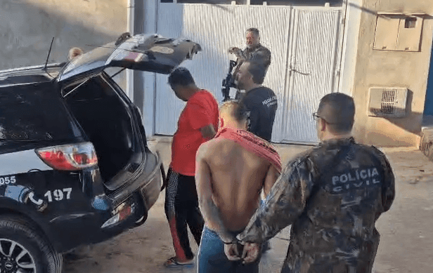 Imagem da noticia Polícia prende 5 suspeitos em operação contra roubo de vans e cargas em Guarulhos (SP)