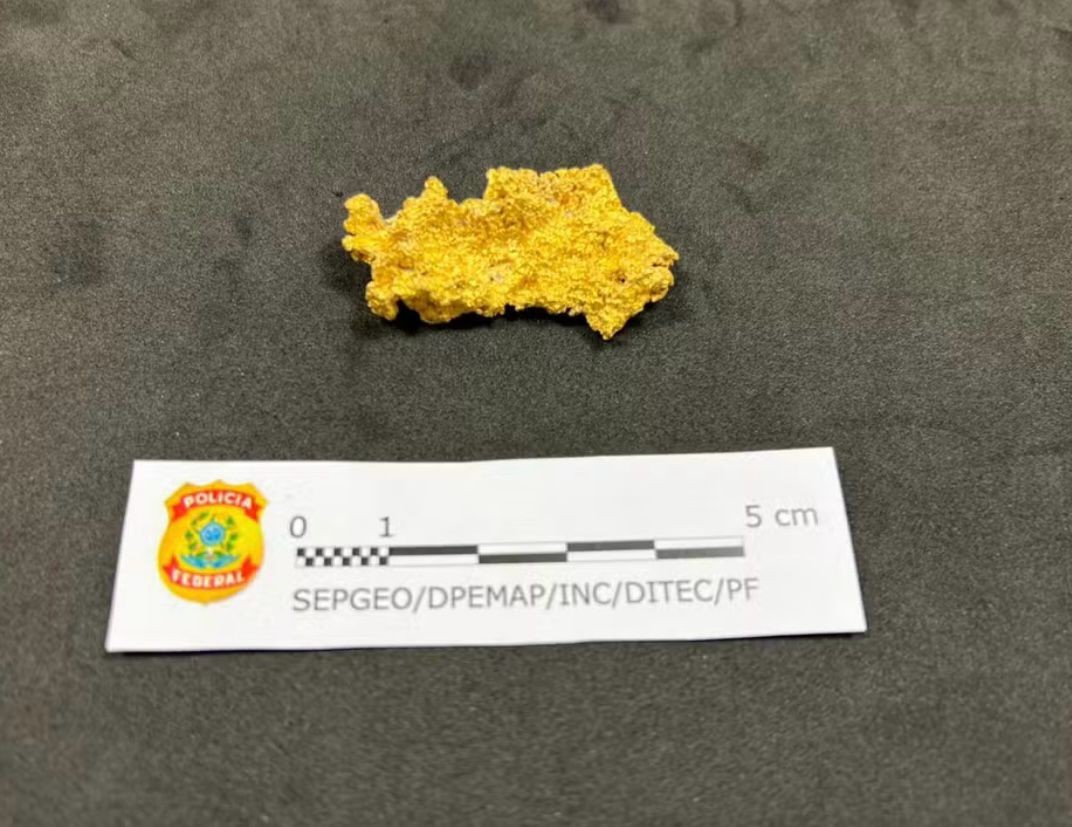 Imagem da noticia PF encontra pepita de ouro em apartamento de Valdemar Costa Neto