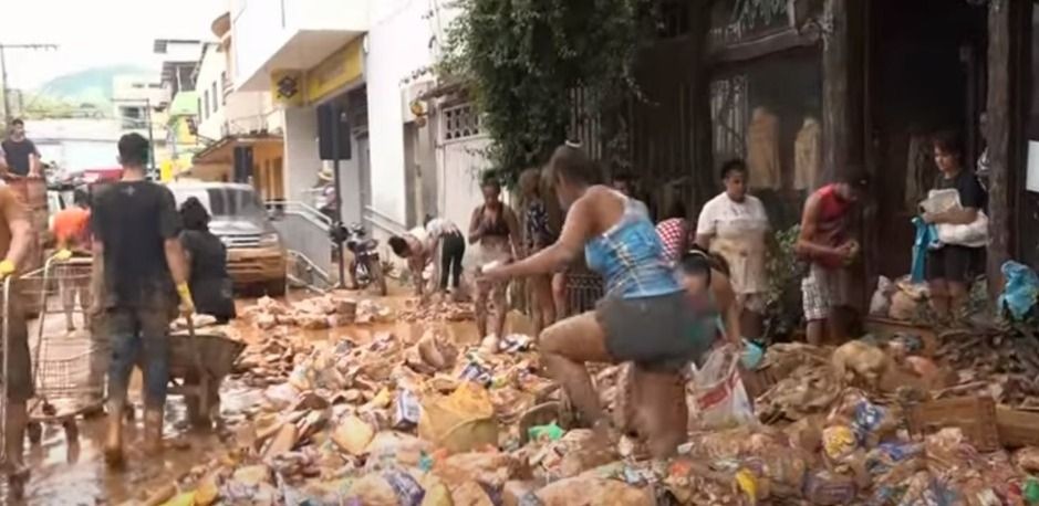 Imagem da noticia Fortes chuvas no Espírito Santo deixam mortos e desabrigados