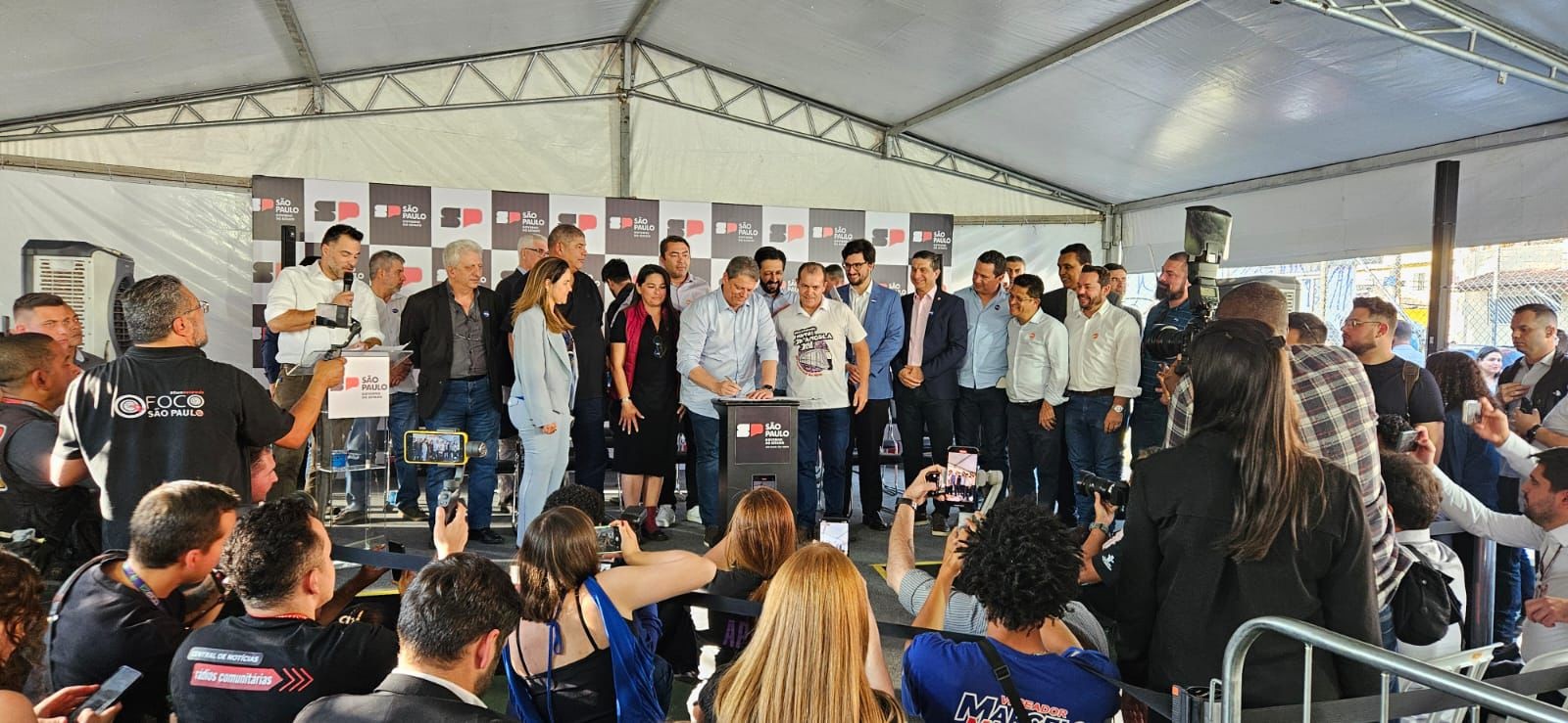 Imagem da noticia Tarcísio confirma coronel Mello como vice na chapa de Nunes