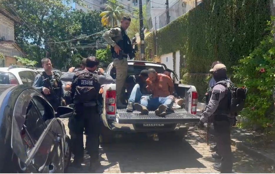 Imagem da noticia Polícia do Rio prende 6 suspeitos de integrar quadrilha especializada em roubo de casas