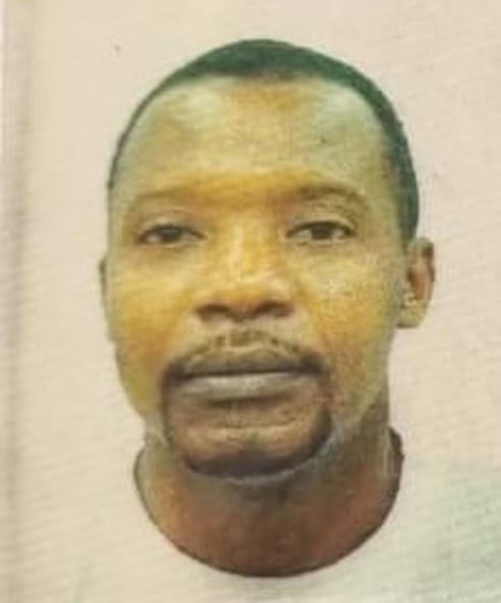 Imagem da noticia Homem confundido com miliciano é morto por bandidos na porta de igreja em Bangu