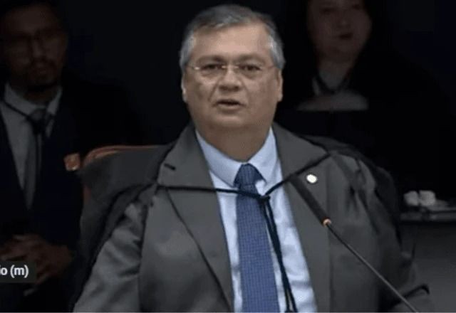 Imagem da noticia Dino pede vista e suspende julgamento no STF sobre escolas cívico-militares em SP