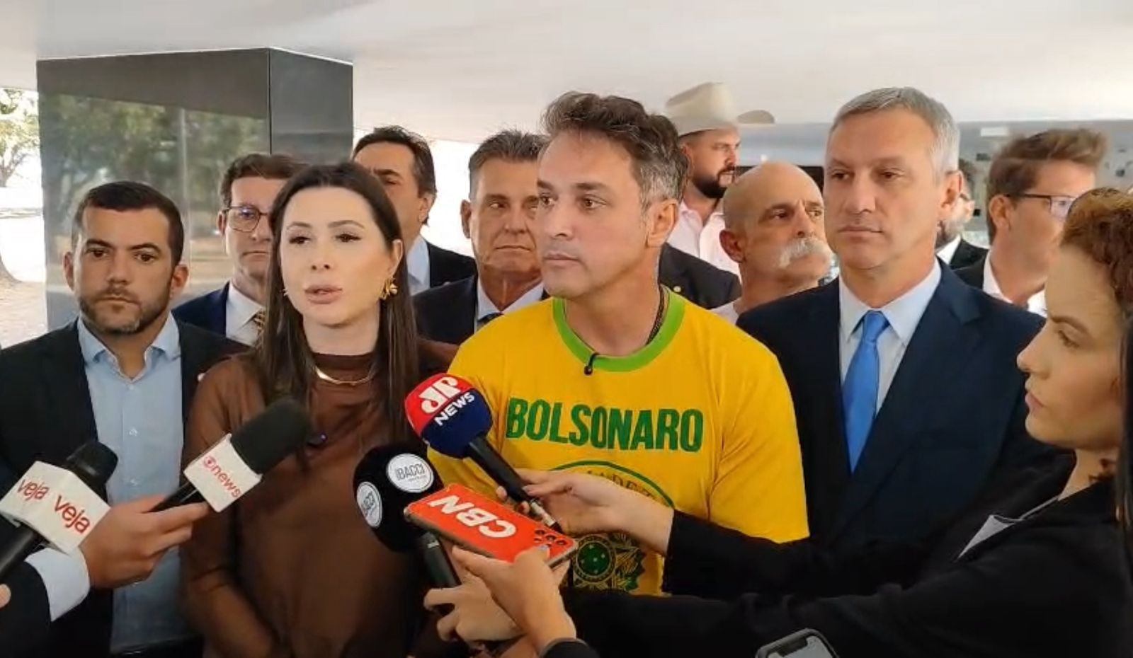 Imagem da noticia Reuniões políticas movimentam parlamentares sobre julgamento no STF, anistia e futuro do governo