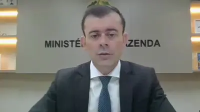 Estados devem aderir a acordo sobre diesel até o fim de semana; impacto será de R$ 4 bilhões, diz Ceron Estados devem aderir a acordo sobre diesel até o fim de semana; impacto será de R$ 4 bilhões, diz Ceron