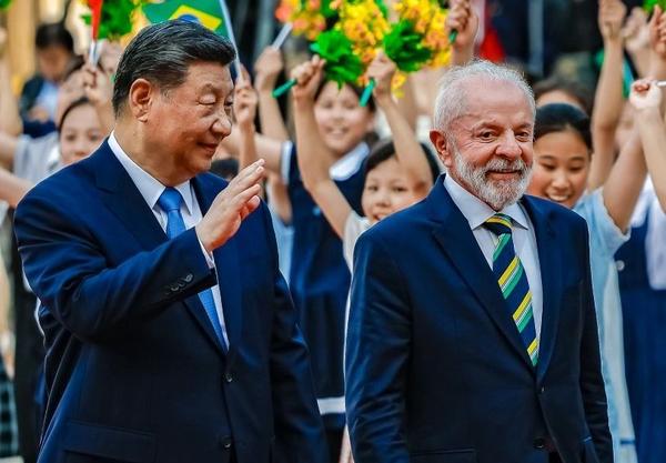 Imagem da notícia: Lula procurou Xi Jinping para debater Conselho de Paz