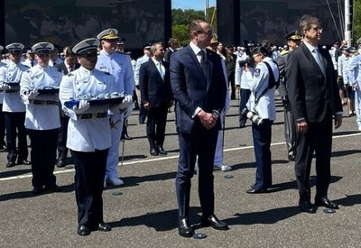 Zanin e Gonet recebem medalha do Mérito Aeronáutico em cerimônia do Dia do Aviador Zanin e Gonet recebem medalha do Mérito Aeronáutico em cerimônia do Dia do Aviador
