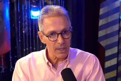 Em podcast, Zema defende que crianças possam trabalhar no Brasil: "Nós vamos mudar isso aí" Em podcast, Zema defende que crianças possam trabalhar no Brasil: "Nós vamos mudar isso aí"